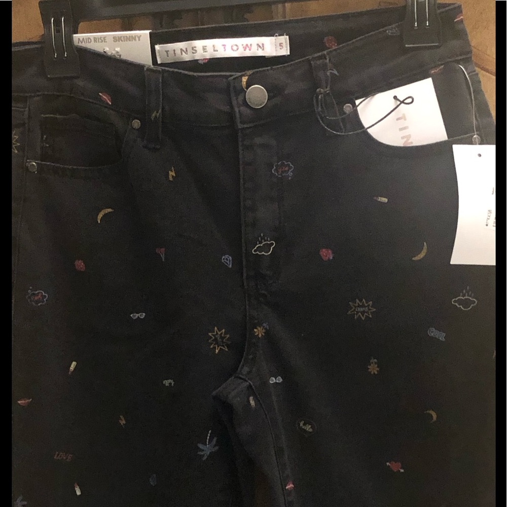 Tinseltown Mid Rise Skinny Jeans
